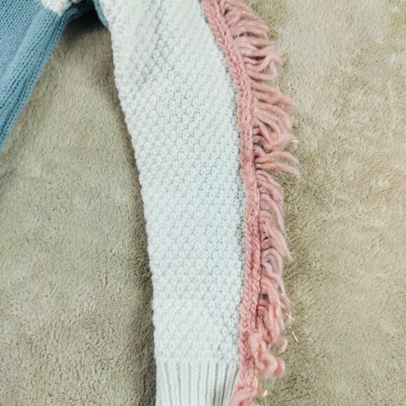 Little Ladies' Lounge: Girls' Sweaters and Sweatshirts Bundle (Size 6/6x) - Picture 3 of 15